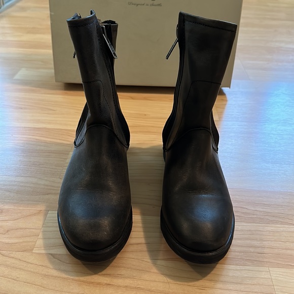 Hinge Sheldon Double Zip Leather Boot Washed Black Size 6.5 EUC - Picture 5 of 12